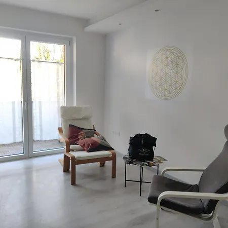 Casa Akira Apartment *